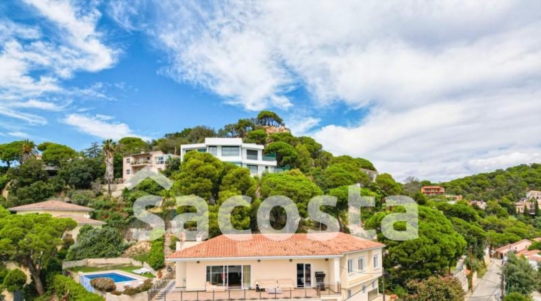 Girona - Lloret de Mar - 1653m2
