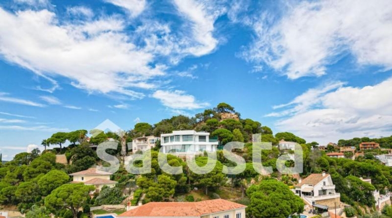 Girona - Lloret de Mar - 1653m2