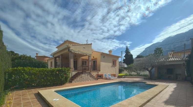 Alicante - Denia - 810m2