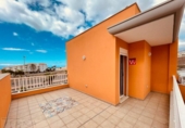 Chalet independiente con terreno en venta en la España, Arona, ref: TR343475 foto