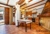 Chalet independiente con terreno en venta en la España, Selva, ref: TR310800 foto