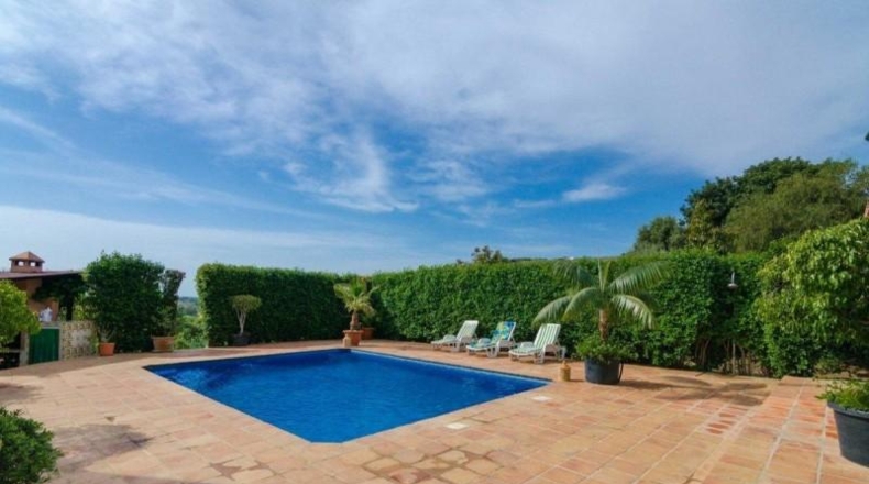 Málaga - Estepona - 3107m2