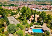 Xalet independent amb terreny en venda a la España, Vall-de-roures, ref.: TR288588 foto