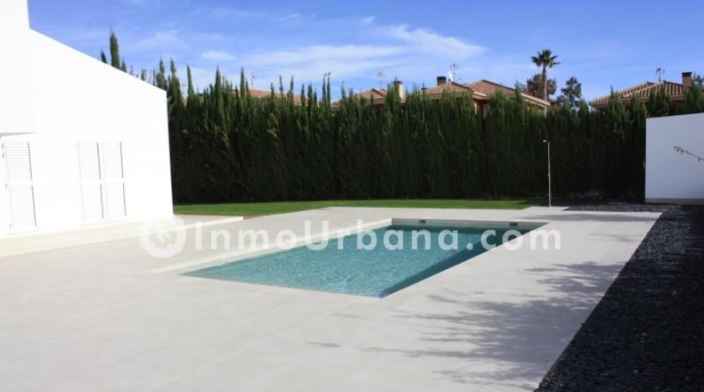 Alicante - Monforte del Cid - 1200m2