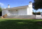 Chalet independiente con terreno en venta en la España, Monforte del Cid, ref: TR243861 foto