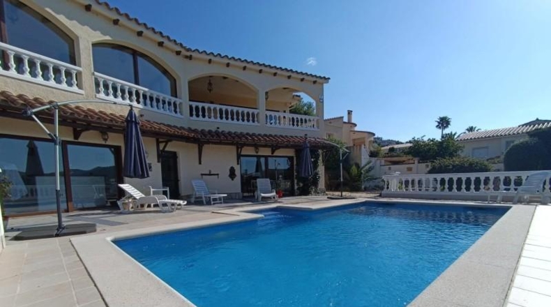 Girona - Roses - 1092m2