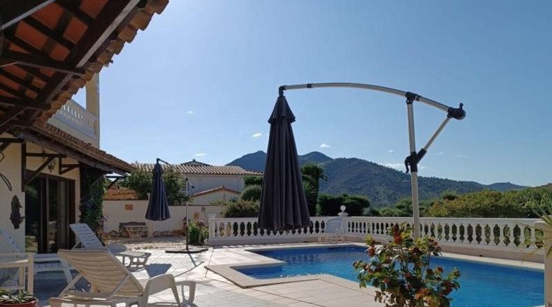 Girona - Roses - 1092m2