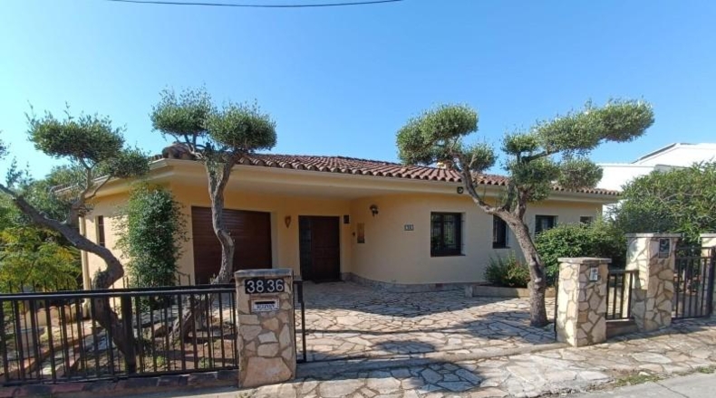 Girona - Roses - 1092m2