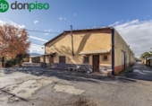 Xalet independent amb terreny en venda a la España, La Zubia, ref.: TR238908 foto