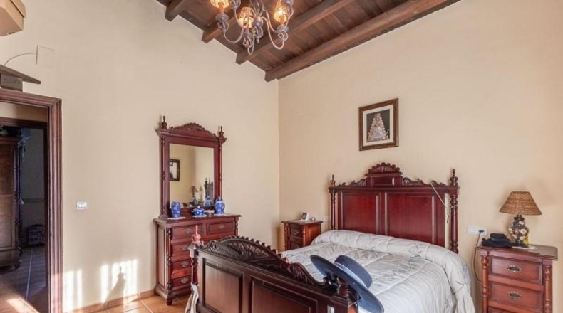 Granada - La Zubia - 6340m2
