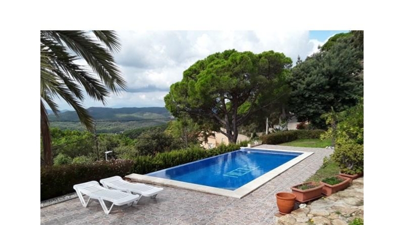 Жирона - Lloret de Mar - 1800m2