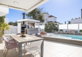 Отдельно стоящий дом с участком на продажу в городе Campo-Mijas Фото