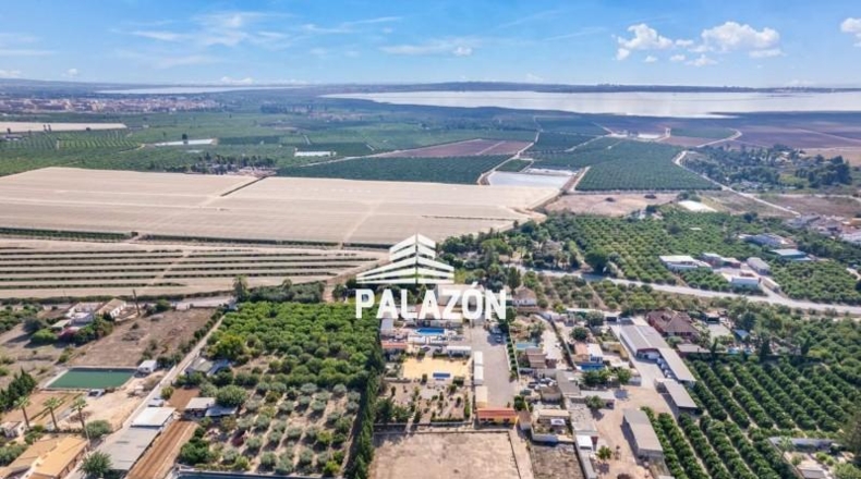 Alicante - Los Montesinos - 7700m2