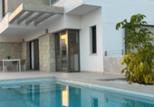 Chalet independiente con terreno en venta en la España, Finestrat, ref: TR264103 foto