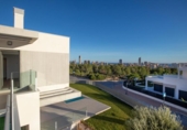 Chalet independiente con terreno en venta en la España, Finestrat, ref: TR264103 foto