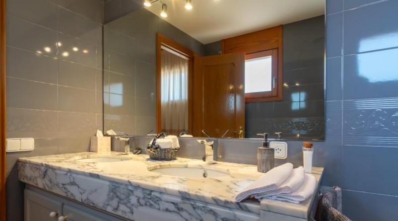 Gerona - Banyoles - 560m2