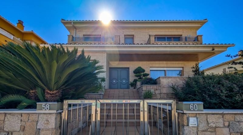 Gerona - Banyoles - 560m2