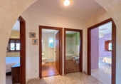 Casa de camp amb terreny en venda a la España, Bàscara, ref.: TR228147 foto