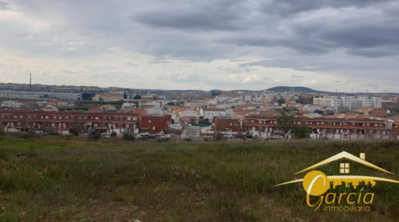 Badajoz - Mèrida - 66000m2