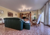 Отдельно стоящий дом с участком на продажу в городе Canet d'en Berenguer Фото