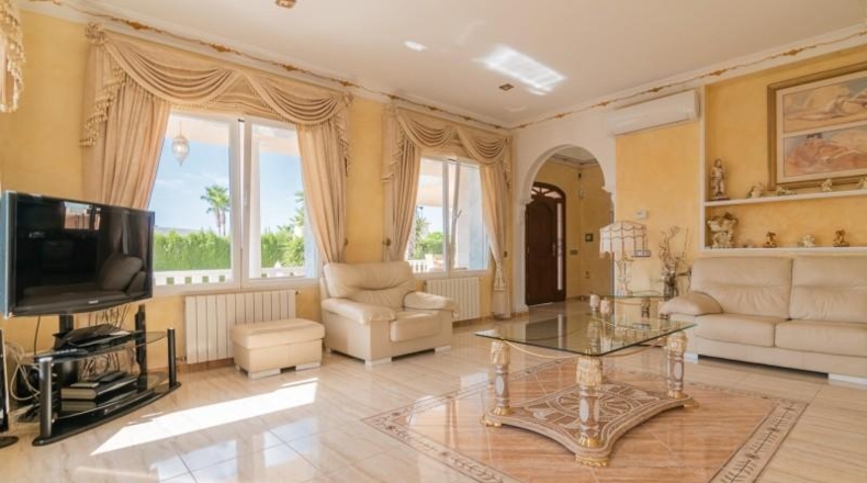 Alicante - Alfaz del Pi - 850m2