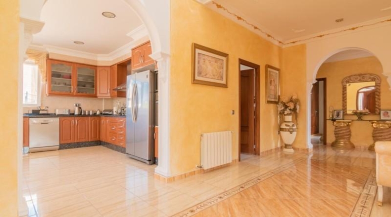Alicante - Alfaz del Pi - 850m2