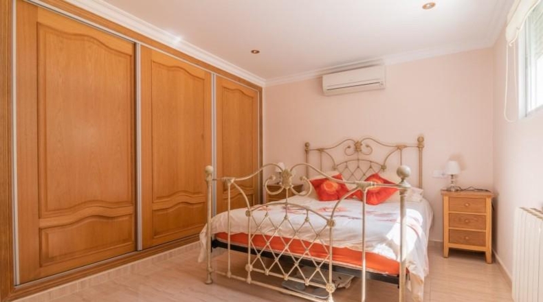 Alicante - Alfaz del Pi - 850m2