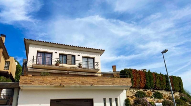 Gerona - Lloret de Mar - 377m2