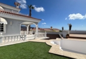 Xalet independent amb terreny en venda a la España, San Bartolomé de Tirajana, ref.: TR239726 foto
