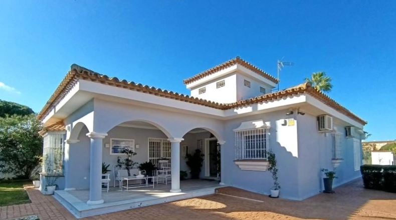 Cádiz - Chiclana de la Frontera - 1040m2