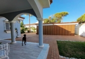 Xalet independent amb terreny en venda a la España, Chiclana de la Frontera, ref.: TR172883 foto