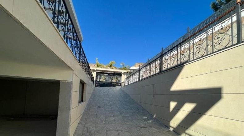 Alicante - Finestrat - 528m2
