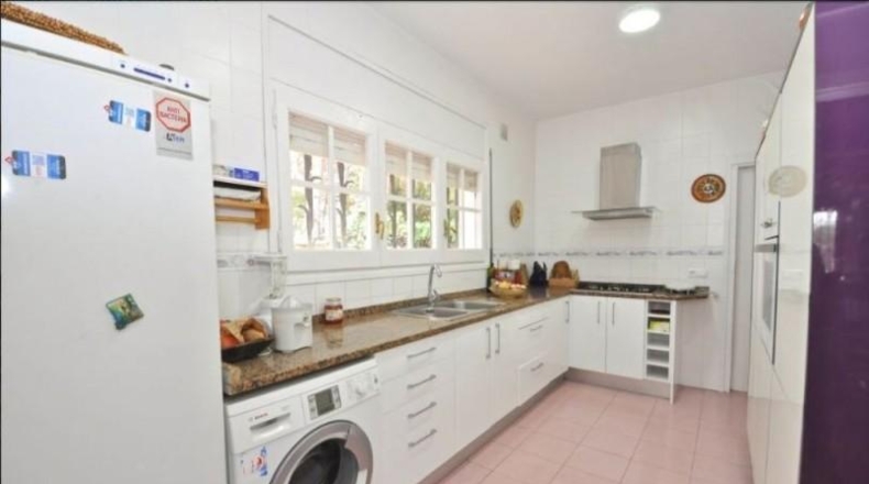 Gerona - Lloret de Mar - 254m2