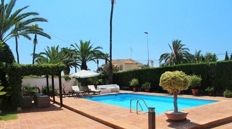 Alicante - Torrevieja - 1040m2