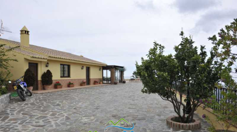 Granada - Almuñécar - 94000m2