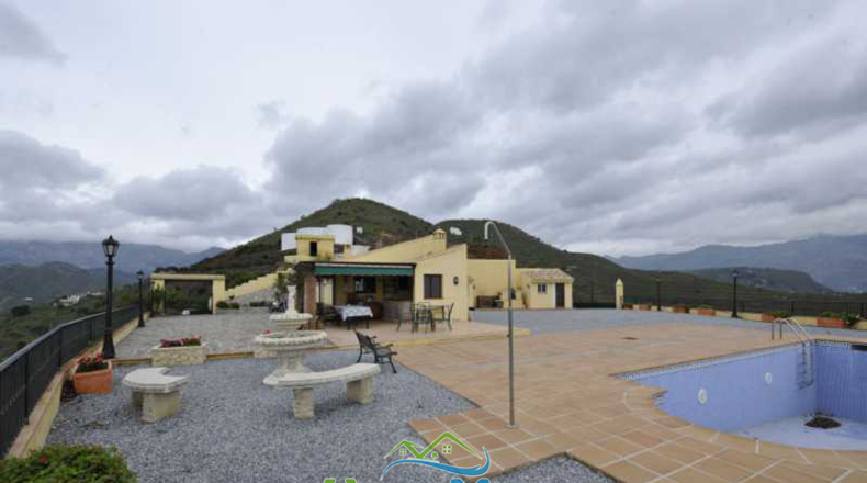 Granada - Almuñécar - 94000m2