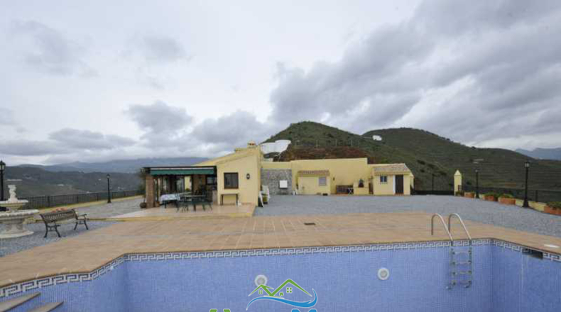 Granada - Almuñécar - 94000m2