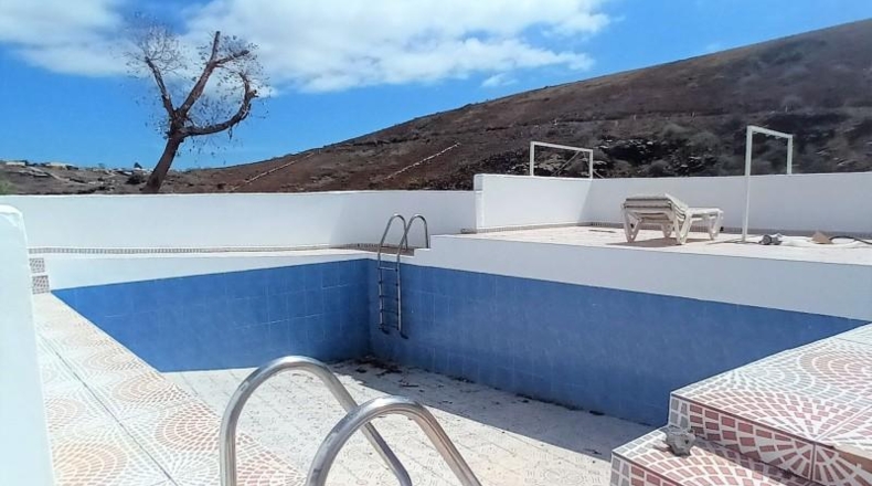 Las Palmas - San Bartolomé de Tirajana - 30000m2