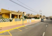 Chalet independiente con terreno en venta en la España, Guardamar del Segura, ref: TR148848 foto