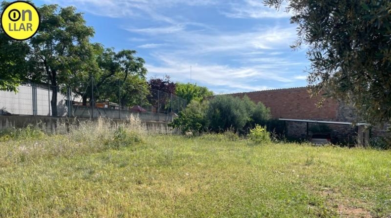 Barcelona - l'Ametlla del Vallès - 2665m2