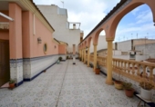 Chalet independiente con terreno en venta en la España, Guardamar del Segura, ref: TR335839 foto