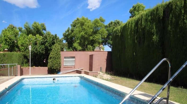 Valencia - Torrente - 874m2