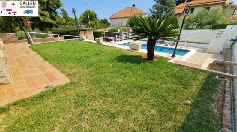 Castellón - Benicasim - 1000m2