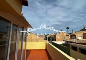 Xalet independent amb terreny en venda a la España, Benidorm, ref.: TR179028 foto