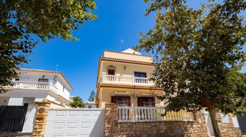 Cadiz - Chipiona - 387m2