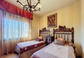 Chalet independiente con terreno en venta en la España, Motril, ref: TR164199 foto