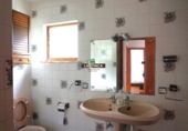 Отдельно стоящий дом с участком на продажу в городе Ribadesella Фото