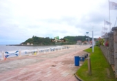 Отдельно стоящий дом с участком на продажу в городе Ribadesella Фото