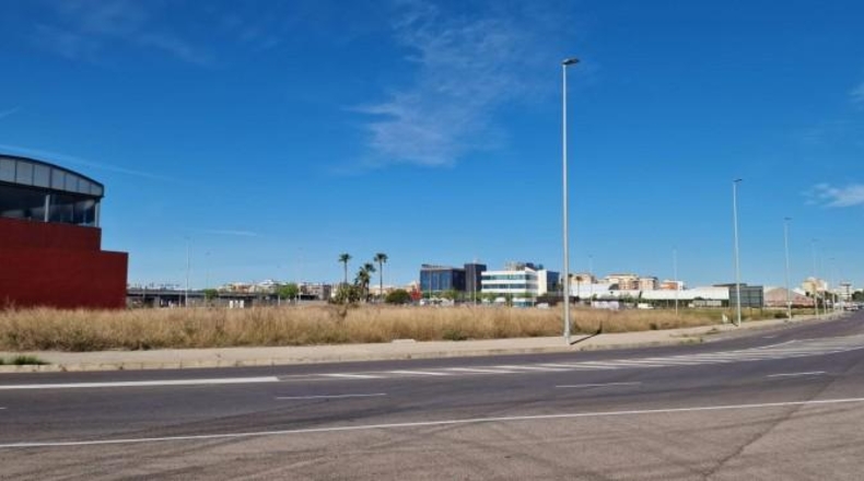 Castellón - Castellón de la Plana - 1700m2