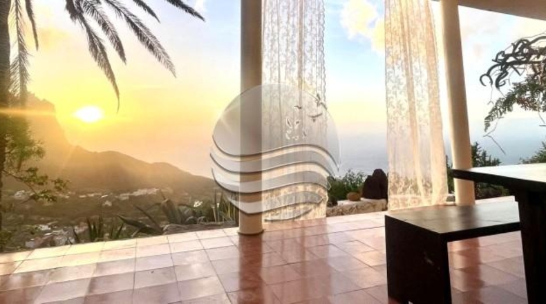 Santa Cruz de Tenerife - Vallehermoso - 10627m2
